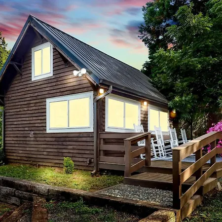 Cozy Ferndale Studio On 20-Acre Working Farm!